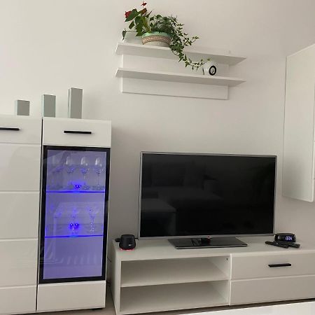 Centra Apartamenti Alūksne Екстериор снимка