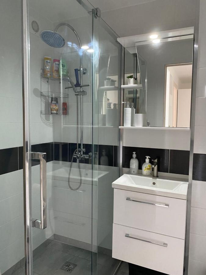 Centra Apartamenti Alūksne Екстериор снимка